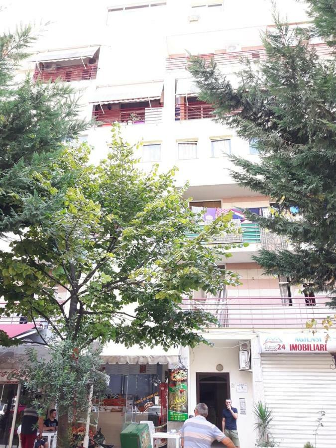 Fiqe Rental 地拉那 外观 照片
