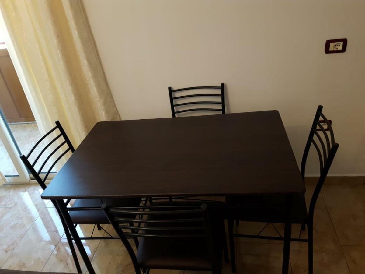 Fiqe Rental 地拉那 外观 照片