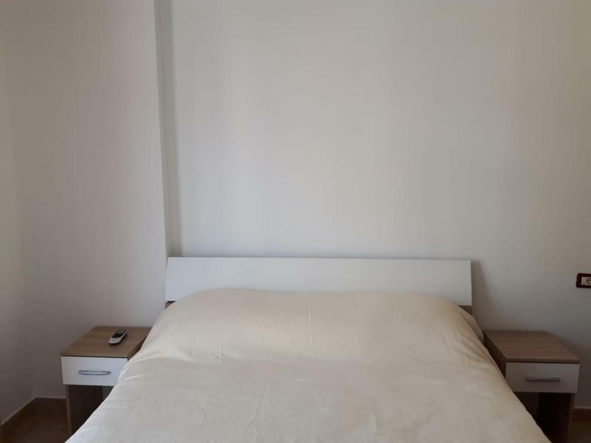 Fiqe Rental 地拉那 外观 照片